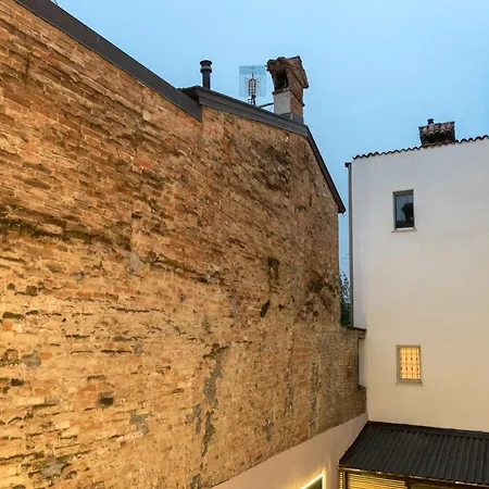 Casa Del Profumo