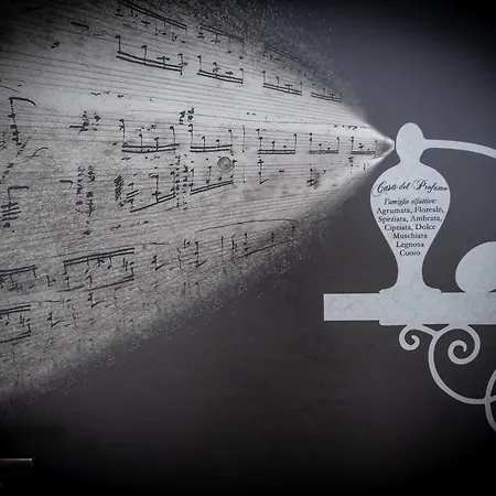 Casa Del Profumo בית הארחה