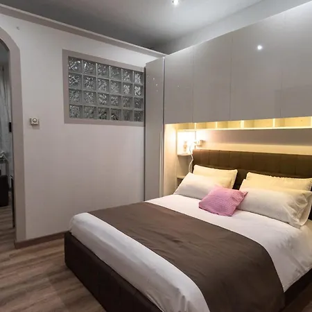 בית הארחה Casa Del Profumo 4*