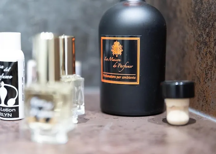 Casa Del Profumo Konukevi Piacenza